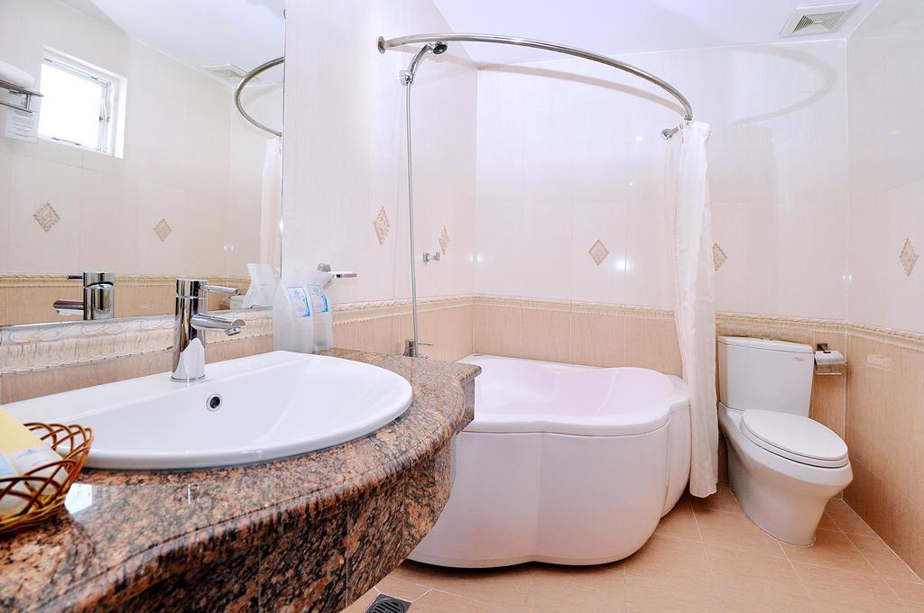 Tan Hoang Long Hotel Ho Şi Min Cameră foto